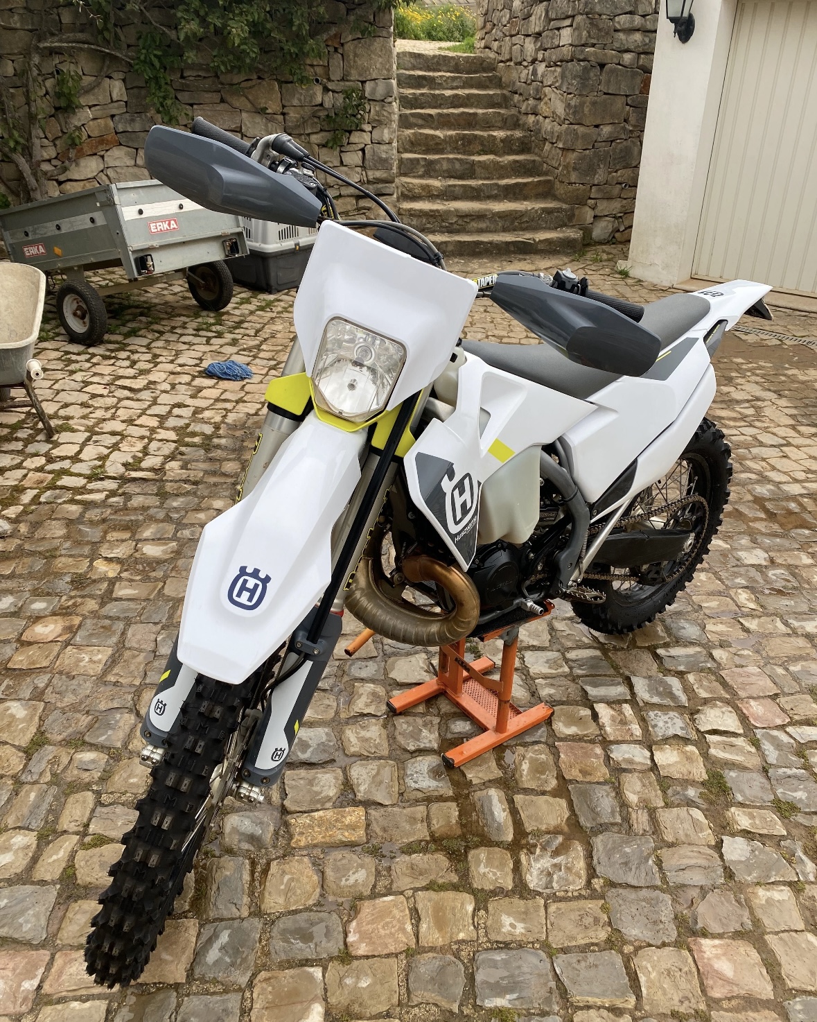 Husqvarna TE 300 for sale in Faro (Algarve)